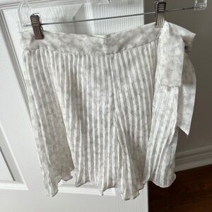 Club Monaco shorts